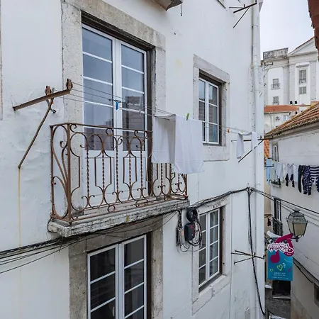 Alfama Center Flat By Lovelystay * Лиссабон