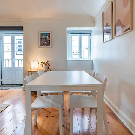 Apartament Alfama Center Flat By Lovelystay